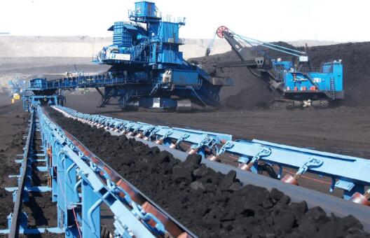 皮带输送机的运行状态的好坏直接影响生产传输