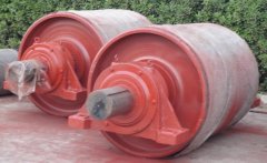 DTII(A)型带式输送机滚筒与托辊技术要求